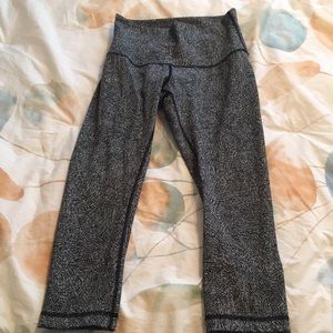 Wonder Under Crops 21”